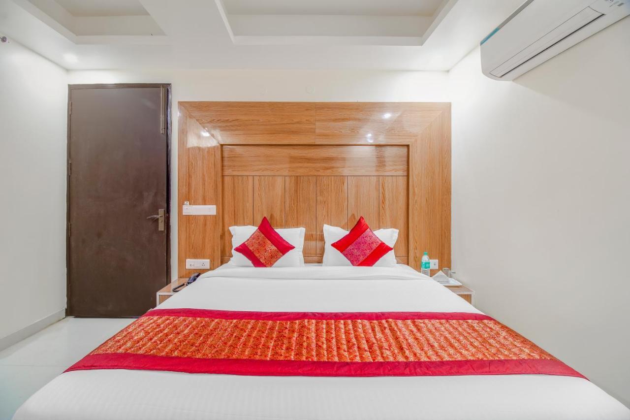 Hotel Classic Plaza At Delhi Airport New Delhi Eksteriør billede